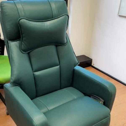 Luxury Swivel Executive Chair with Footrest and Ergonomic Design