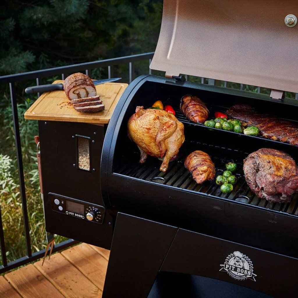 Pit Austin XL 1000sq in Wood Fired Pellet Grill and Smoker