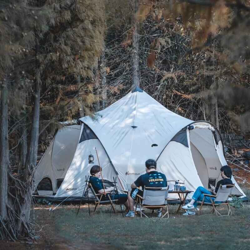 Weather-Resistant Luxury Spherical Camping Tent