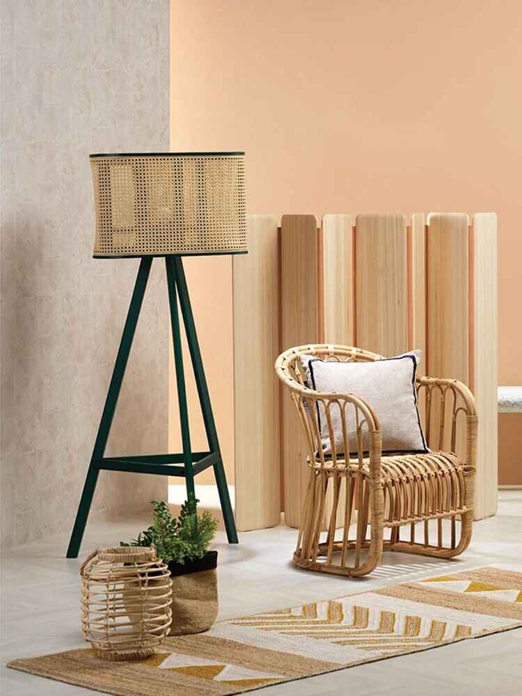 Scandinavian Ash Wood Rattan Floor Lamp: Elegant, Artistic Home Lighting