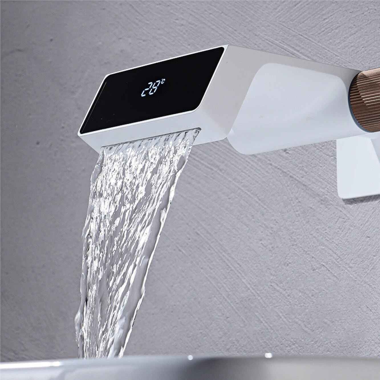 High-End Intelligent Digital Display Bathroom Faucet